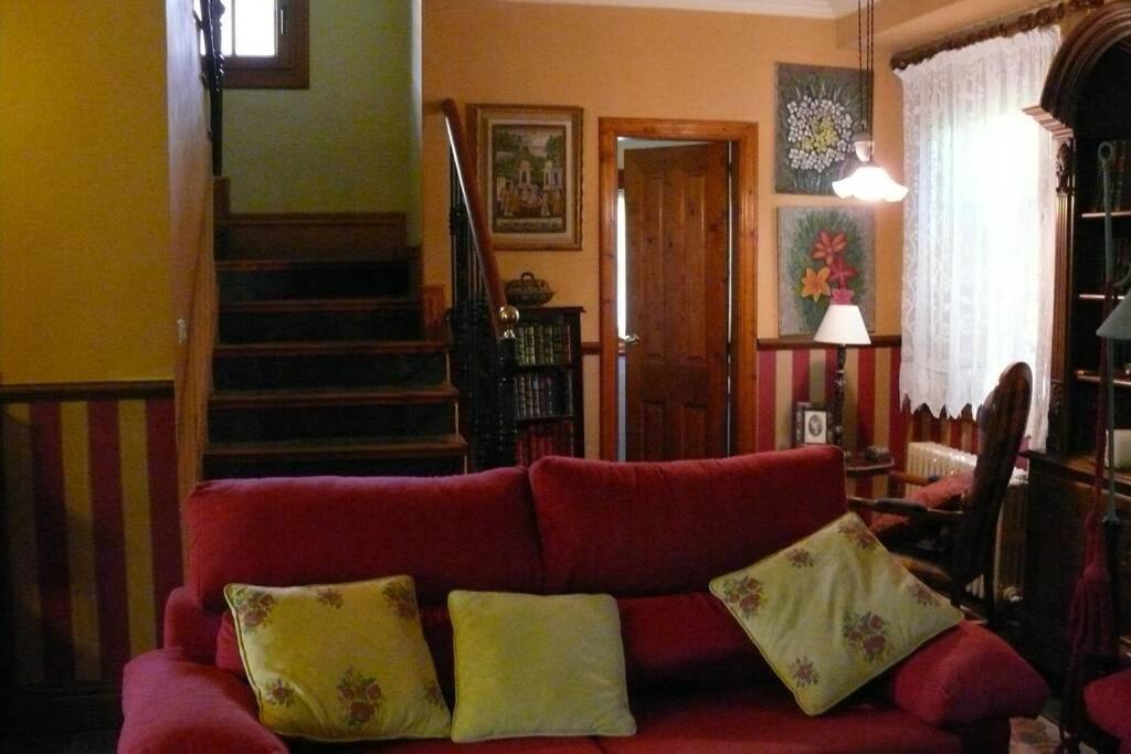 Casa En El Campo Con Encanto Villa *